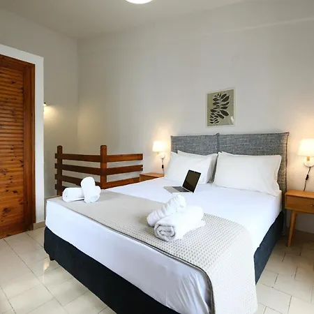 Hotel Kosta & Stoupa